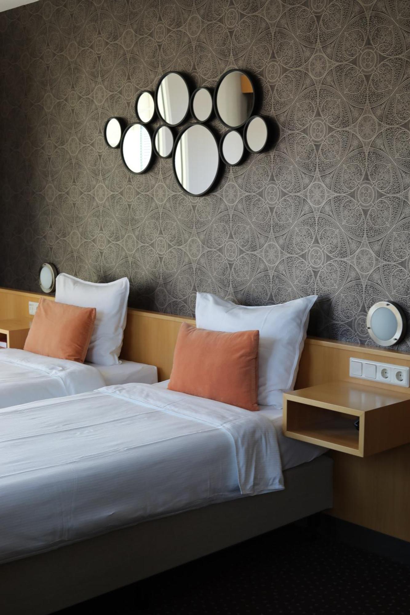 Hotel Aalsmeer Ngoại thất bức ảnh